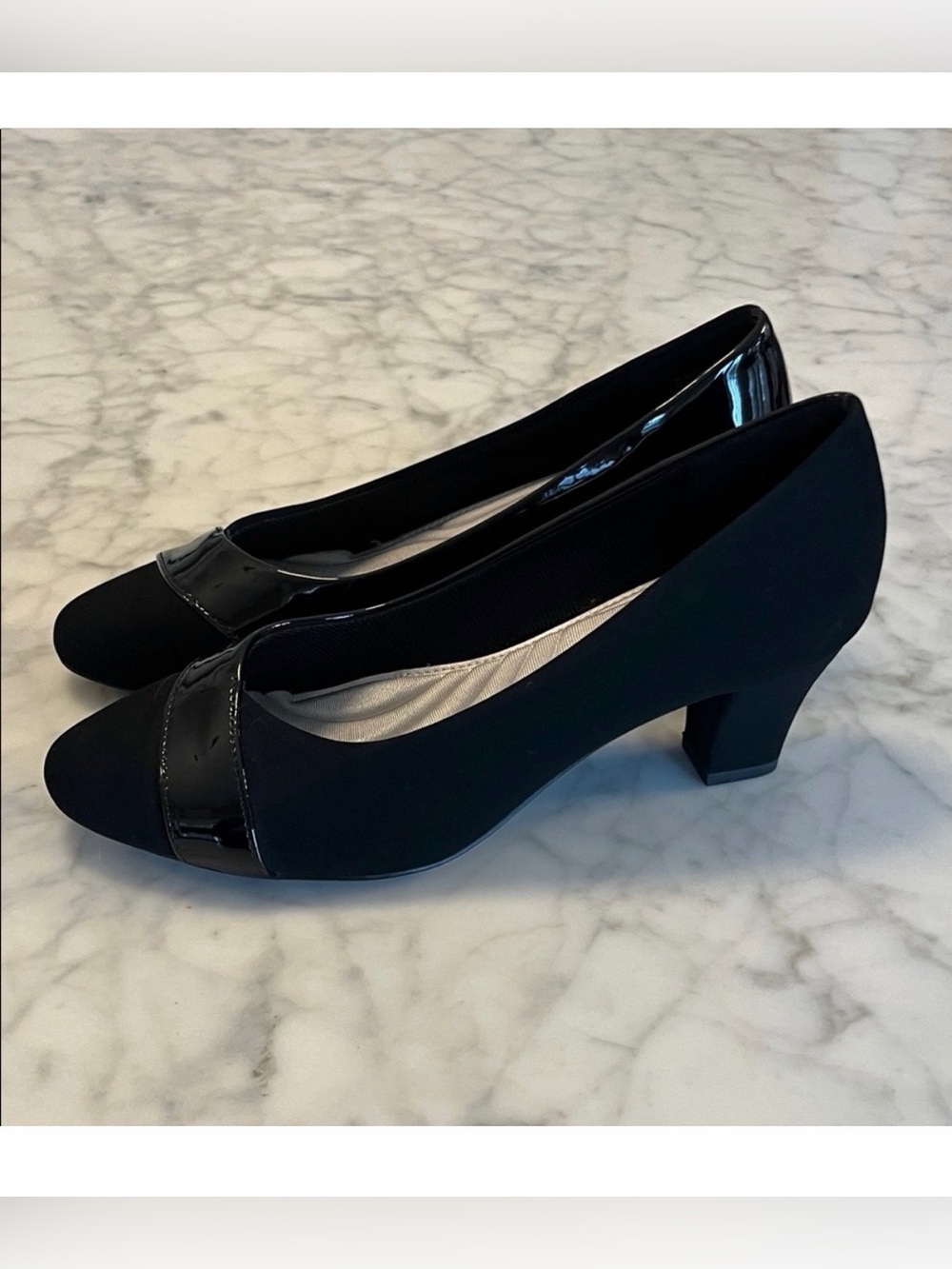 Easy Street Arya 2 Inch Black Women's Heels Size 6